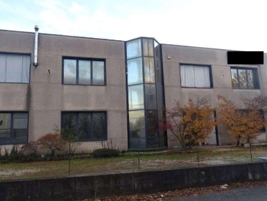 Foto Negozio in Via F. Praloran, Gazzo di 1226 m² con 1 locali in vendita