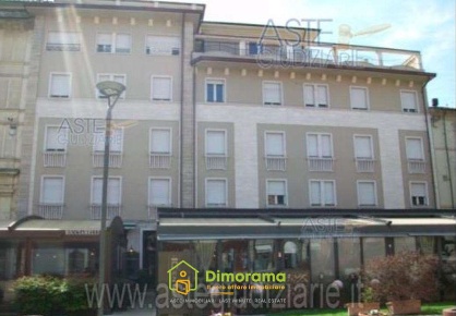 Foto Appartamento in Piazza del Popolo  20, Montecatini-Terme di 50 m²