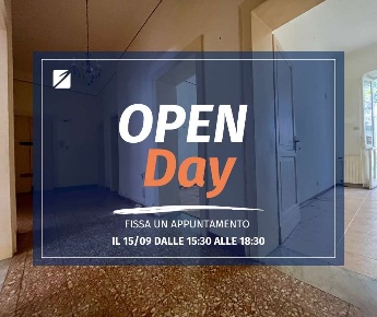 Foto Appartamento a Ancona di 112 m² con 5 locali in vendita