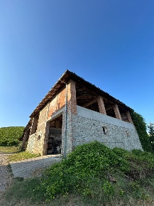 Foto Appartamento in Via Barlete, Valsamoggia Castelletto di 340 m²