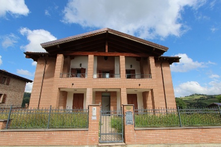 Foto Casa indipendente in Via Cà di Ropa, Valsamoggia Savigno di 543 m²