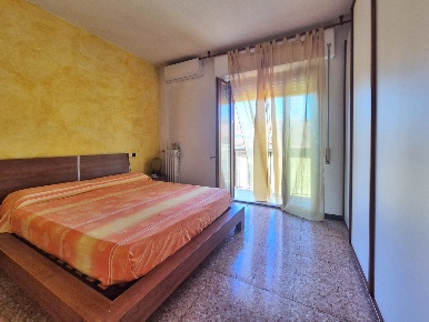 Foto Appartamento in Piazza Giacomo Matteotti 63, Sarzana Centro di 99 m²