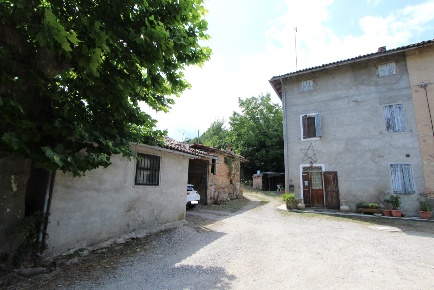 Foto Appartamento in Via Sant'Apollinare, Valsamoggia Castelletto di 180 m²