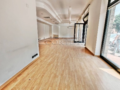 Foto Locale commerciale a Perugia di 80 m² con 2 locali in affitto