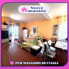 Foto Appartamento a Castiglion Fiorentino di 260 m² con 6 locali in vendita