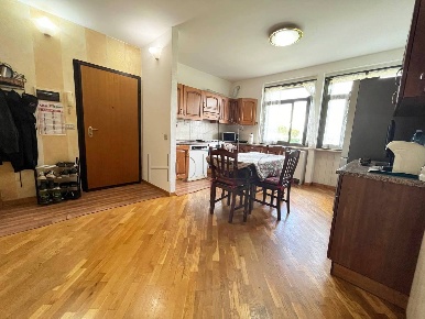 Foto Appartamento in Via claudio Monteverdi, Arezzo di 70 m² con 3 locali