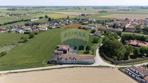 Foto Cessione attività in VIA PO MORTO, Torricella del Pizzo Centro