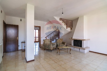 Foto Duplex in Via Aurora, San Giovanni la Punta Centro di 140 m²