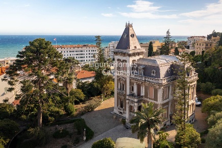 Foto Villa singola in Via Nuvoloni, Sanremo Corso degli Inglesi di 1165 m²