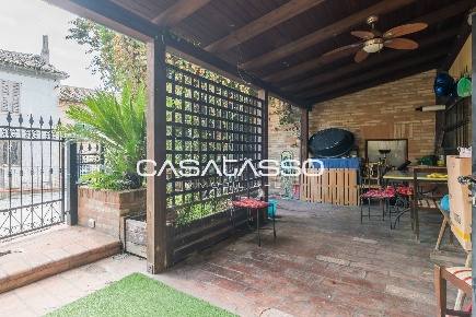 Foto Appartamento in Via Maria De Reja, Corridonia Centro di 155 m²