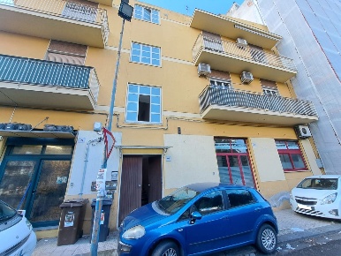 Foto Appartamento in Via SAN FRANCESCO DI PAOLA 93, Centro di 70 m²