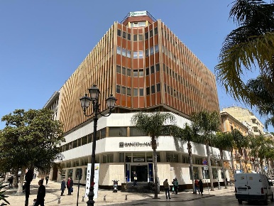 Foto Ufficio in Via Rubini 11, Brindisi Centro Storico di 600 m² in affitto