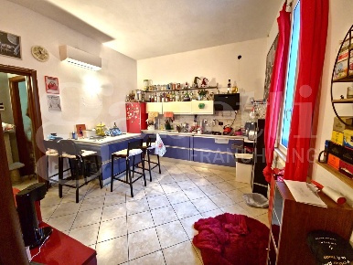 Foto Appartamento in 4 Novembre, Follonica Centro di 60 m² con 2 locali