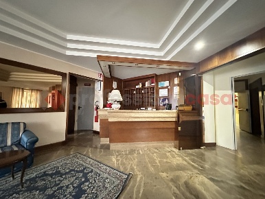 Foto Hotel in Via armando diaz 532, Fiuggi di 1500 m² in vendita