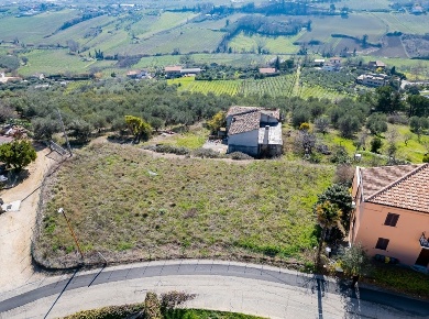 Foto Terreno edificabile a Ripa Teatina Centro di 3000 m² in vendita