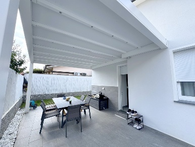 Foto Villa unifamiliare a Viareggio Torre del Lago di 120 m² con 4 locali