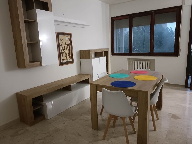 Foto Appartamento a Venezia Mestre di 85 m² con 5 locali in affitto