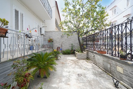 Foto Appartamento in Via Pietro Stallone  15, Palo del Colle Centro