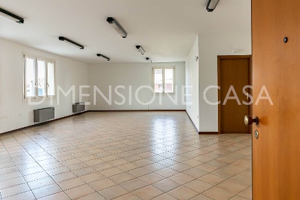 Foto Appartamento a Cavezzo Centro di 96 m² con 3 locali in vendita