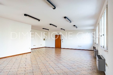Foto Appartamento a Cavezzo Centro di 96 m² con 3 locali in vendita