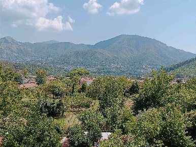 Foto Appartamento a Baronissi Centro di 120 m² con 4 locali in vendita