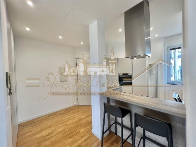 Foto Appartamento in Via Filzi, Milano Centrale di 97 m² con 3 locali