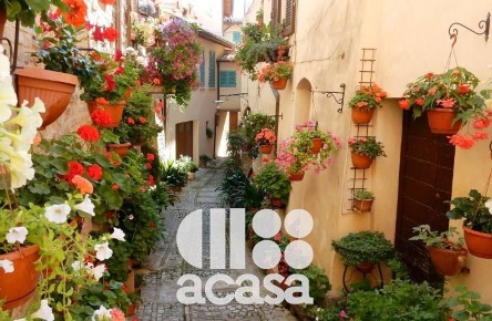 Foto Locale commerciale in via dei signori, Santarcangelo di Romagna