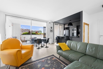 Foto Appartamento in Via Giuseppe di Vittorio, Novate Milanese di 110 m²
