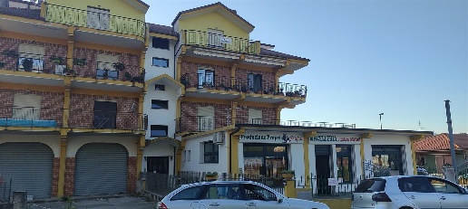 Foto Appartamento in luca, Chiaravalle Centrale Centro di 125 m² in vendita
