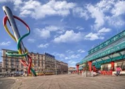 Foto Negozio in P.za Virgilio, Milano Vincenzo Monti di 40 m² con 2 locali