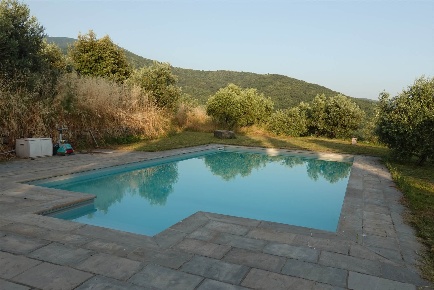 Foto Villa unifamiliare a Castelfranco Piandiscò di 350 m² con 12 locali