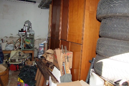 Foto Garage a Londa Centro di 18 m² con 1 locali in vendita