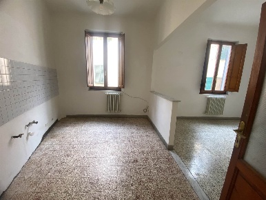 Foto Appartamento a Pistoia Stadio di 120 m² con 5 locali in affitto