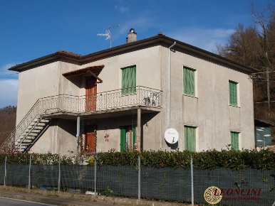 Foto Case semi ndipendenti in Via Ponte sotto, Filattiera Centro di 110 m²