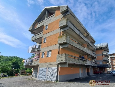 Foto Appartamento in Via chiusura, Villafranca in Lunigiana Centro di 90 m²