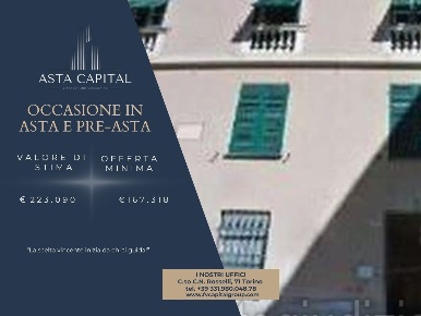 Foto Appartamento in Salita di S. Gerolamo, Genova Castelletto di 146 m²