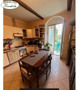 Foto Appartamento a Castelnuovo Magra Colombiera Molicciara di 68 m²