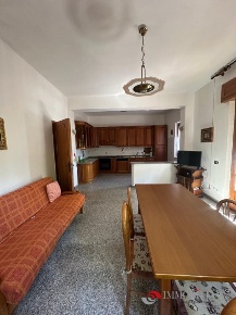 Foto Appartamento a Melito di Porto Salvo di 120 m² con 3 locali in affitto