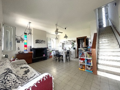 Foto Appartamento a Medicina di 146 m² con 6 locali in vendita