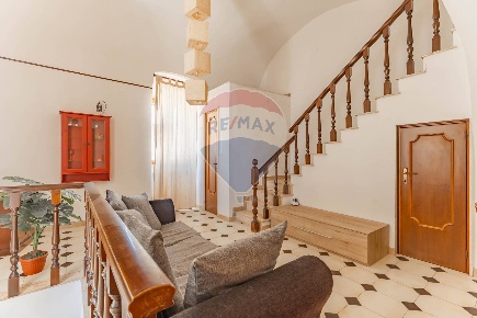 Foto Casa indipendente in Via Guido Reni, Bari Loseto di 111 m² in vendita