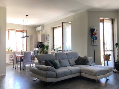 Foto Appartamento in Via Attilio Borzini, Mondovì Altipiano di 126 m²