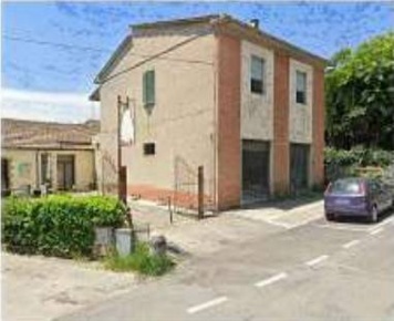 Foto Locale commerciale in Via Romana, Montalcino Centro di 144 m²