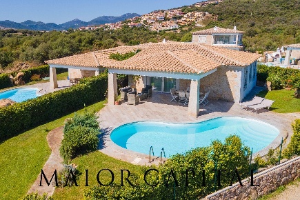 Foto Villa singola in Via delle Magnolie, Budoni di 176 m² con 4 locali