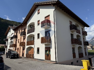 Foto Appartamento in piazza arrigo boito, Ponte nelle Alpi di 65 m²