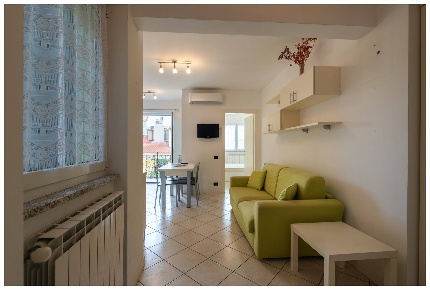 Foto Appartamento in Via Carattino, Varazze Centro di 50 m² con 2 locali