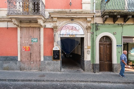 Foto Case semi ndipendenti in Via Cardinale De Luca, Bronte di 45 m²