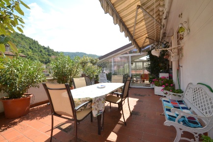 Foto Appartamento a Valdagno Centro di 123 m² con 8 locali in vendita