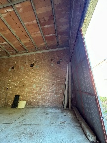 Foto Magazzino a Fornovo di Taro di 85 m² con 1 locali in affitto