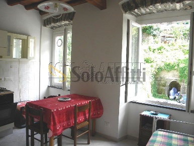 Foto Appartamento a Borzonasca Centro Storico di 35 m² con 1 locali