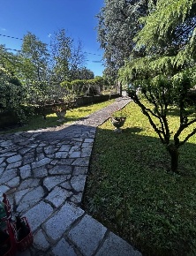Foto Casa indipendente in Via Silvio Campagna, Maranzana di 198 m²
